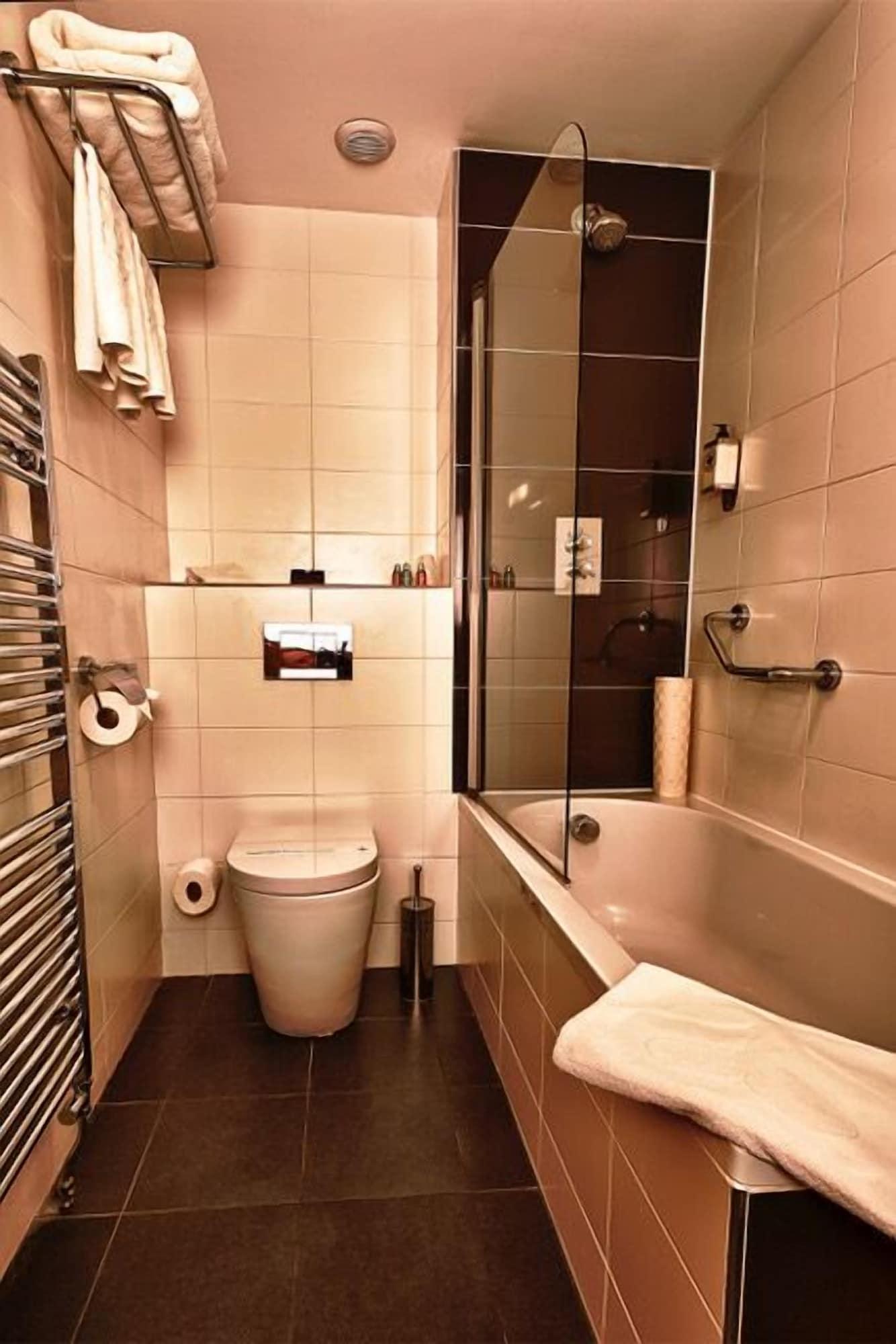Space Boutique B&B - With Free Private Car Park Llandudno Esterno foto