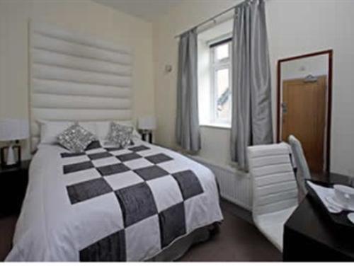 Space Boutique B&B - With Free Private Car Park Llandudno Esterno foto